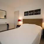 T3 A - 2 Chambres, Clim, Wifi, Parking, Proche Thermes, Classe 4* - Fr-1-553-189 *