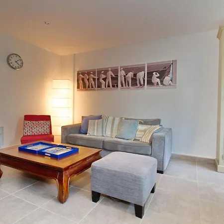 T3 A - 2 Chambres, Clim, Wifi, Parking, Proche Thermes, Classe 4* - Fr-1-553-189 * Balaruc-les-Bains